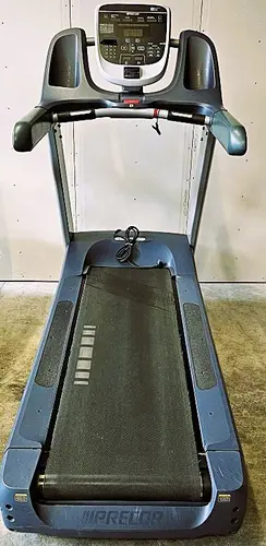Välkommen till Borås Gym & Atletklubb! Vi finns på Getängsvägen 6 i Borås. Borås Gym & AtletklubbPå Borås Gym & Atletklubb har generationer av människor sedan 1914 ägnat sig åt träning för en starkare kropp. Vi bedriver gymträning i vårt fullt utrustade gym för säker motionsträning för ungdomar och seniorer i alla åldrar.Kraftkällan erbjuder Styrkelyft och Tyngdlyftning på hög nivåI vår lika bra fullt utrustade avdelning för kraftsporter med tävlingsverksamhet inom styrkelyft och tyngdlyftning där klubben fostrat flera lyftare på hög nationell nivå.Vi tror på att man blir som bäst tillsammans, genom både hård träning och trevligt sällskap. Vill du bli starkare tillsammans med oss? Vi finns även på instagram, facebook och tiktok. Välkommen att bli medlem hos oss och bidra till ytterligare ett sekel av styrka! Du är alltid välkommen att provträna, kontakta oss innan här. borasatletklubb.se - Telefon: 073-0704106Borås Gym & Atletklubb investerar i ett Precor Löpband i hög gymkvalitet från GymPartner.nu ÖppettiderAlla dagar 05:00 - 22:00KontaktuppgifterEmail: info@borasatletklubb.seTelefon: 073-0704106AdressGetängsvägen 6504 68, Borås